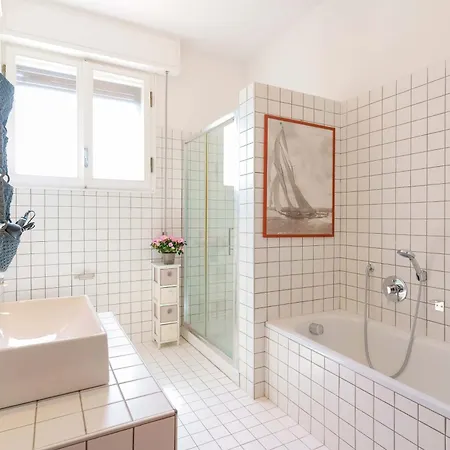 アパート Ca' Bianca *