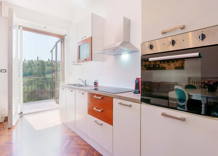 Ca' Bianca アパート *